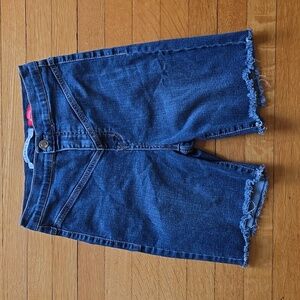 Celebrity Pink, Bermuda Jean Shorts, Mid-Rise, Frayed Hem, EUC, Junior's 5/27